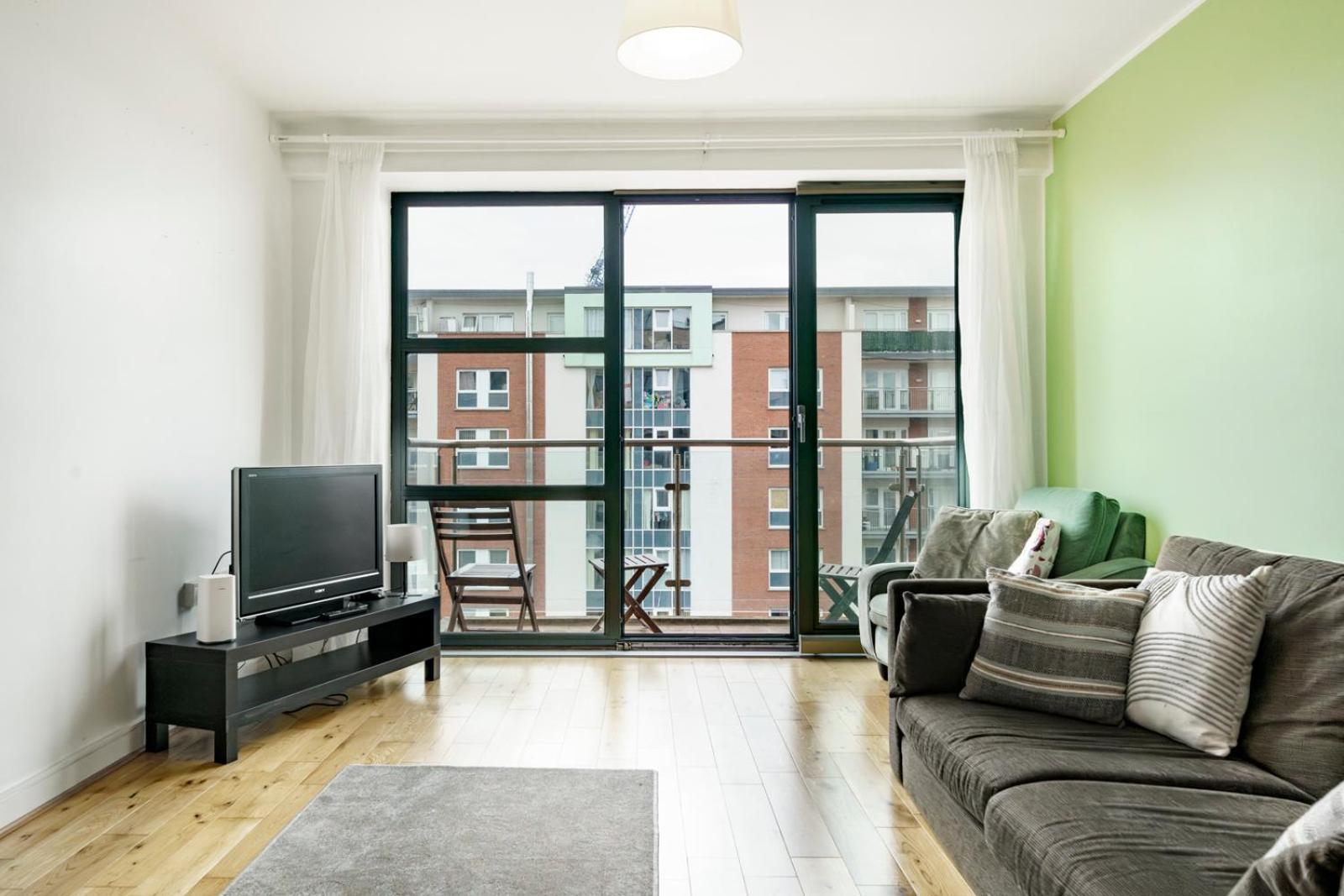 Stylish City Centre 2 Bedroom Apartment With Belfast Cityscape View Luaran gambar
